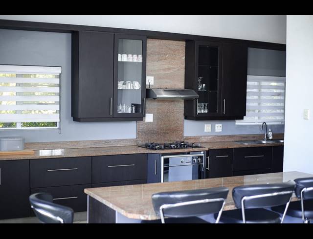4 BEDROOM FREESTANDING FOR SALE IN BEACON BAY